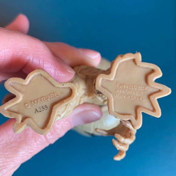 Marvel Guardians of the Galaxy Groot Funko Pop Bobble Head - Picture 5 of 5